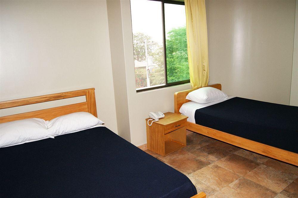 Hotel Marvento I Salinas  Exterior photo
